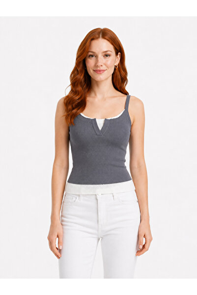 Neden Tekstil Women's V-Neck Two-Color Strappy Knitwear Undershirt