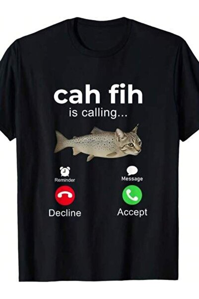 01THEONE تي شيرت رجالي بتصميم رسومي مضحك لـ "Cah Fih Calling Phone Call" مع أ...