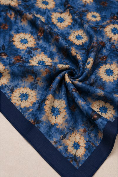 Sekine İpek Ethnic Blossom Blue Digital Patterned Shawl