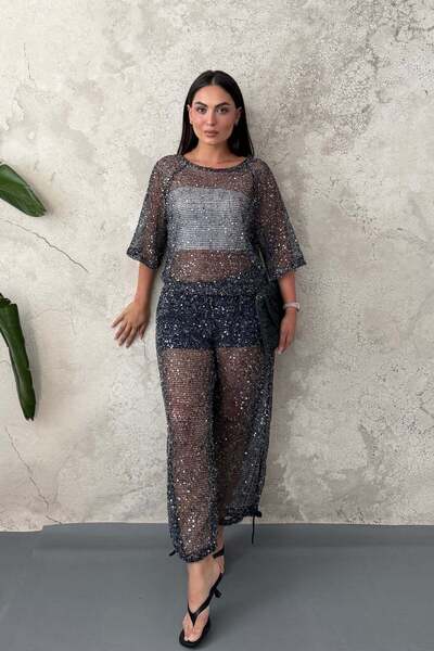 Elbee Fashion Woman طقم باللون الأزرق الداكن مزين بالترتر