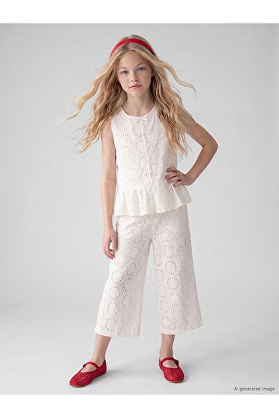 LC Waikiki Lcw Kids White Elastic Waist Girls Brode Capri