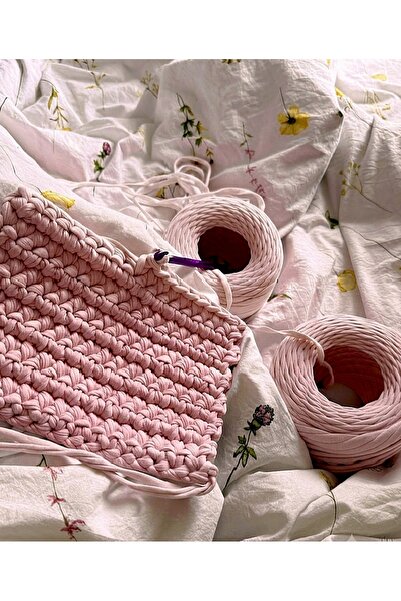 UMRA collection Penye ip(300-400gr) Renk açık gül kurusu pembe ton