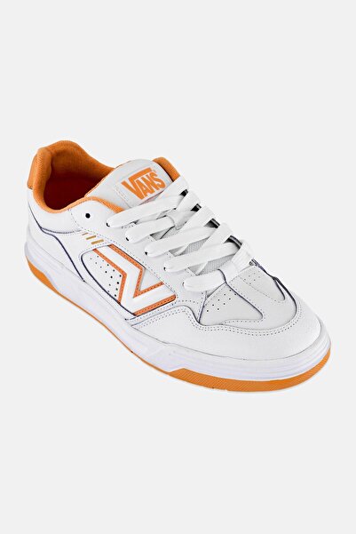 Vans Men Upland Lace Up Outdoor Shoes, White