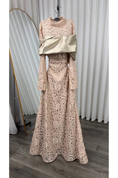 ELEGANTKSA Lace Dress with Luxurious Design and High-End Satin Touches
