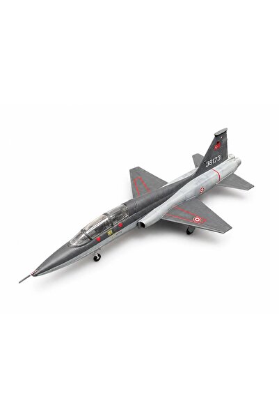 CREWTURK MONTAJLI + BOYALI F-5B MAKET UCAK (Gri-Siyah)