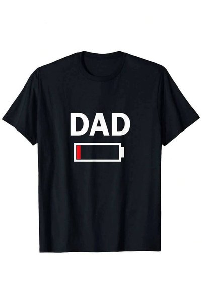 21JNRY Funny Tired Dad Low Battery Drained For Daddy T-Shirt, Unisex Cotton Casual Round Neck Outdoor Short Sleeve T-Shirt With Slight Stretch, Slightly Elastic, 100%Cotton, S-XXXL
