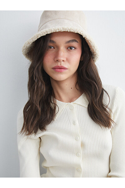 LC Waikiki Ecru Women's Plush Bucket Hat