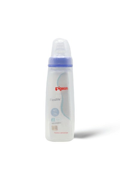 Pigeon Transparent Plastic Feeding Bottle - 240 ml
