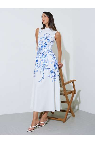 Styli Off White Floral A-Line Maxi Dress