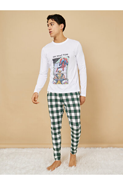 URBAN HAUL By Styli Marvel Spiderman Christmas Graphic T-Shirt and Checked Py...