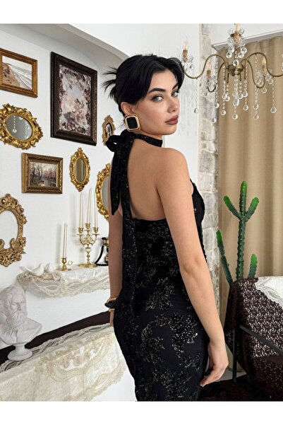 Moda Days فستان نسائي أسود بياقة هالتر وتطريز من التول وظهر مكشوف بطول متوسط