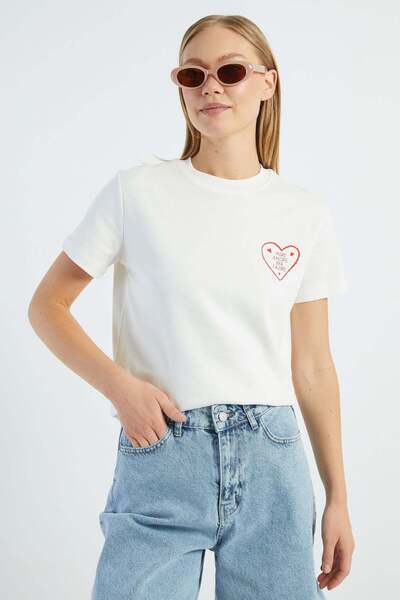 Fulla Moda More Amore Per Favore Printed T-Shirt