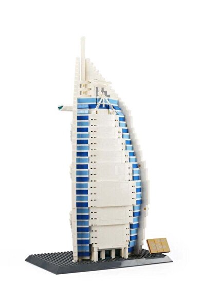 Wange Burj-al-Arab Hotel in Dubai. Assembly Architecture Model with Blocks