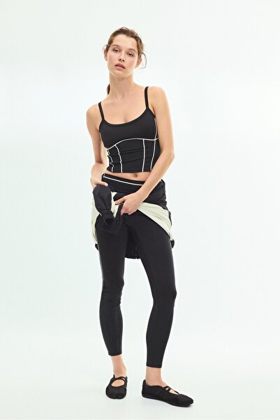 Stradivarius Biye detaylı crop top