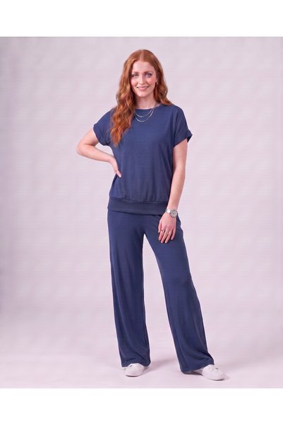 EsperaModa Özgür Adımlar Kısa Kollu Bluz ve Bol Paça Pantolon Kadın İkili Takım