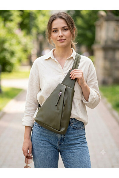 valentina victoria Valvi̇c Genuine Leather Transformer Backpack and Banan Bag.