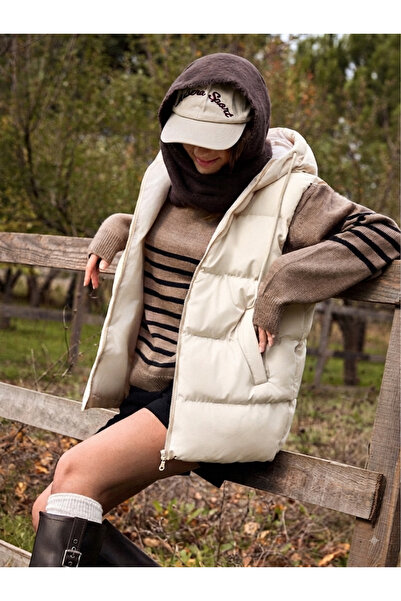 ladyzey Women's Ecru Hooded Regular Puffer Vest