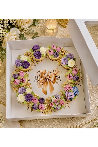 EgeConcept MİNİ CUPCAKE KUTUSU 10 BÖLMELİ KURDELA DETAYLI ÇELENK 21x21x8