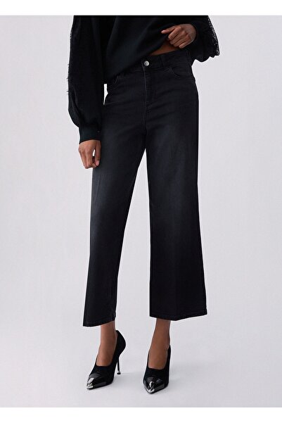 liu.jo Liu Jo Bottom Up Kısa Paçalı Jean