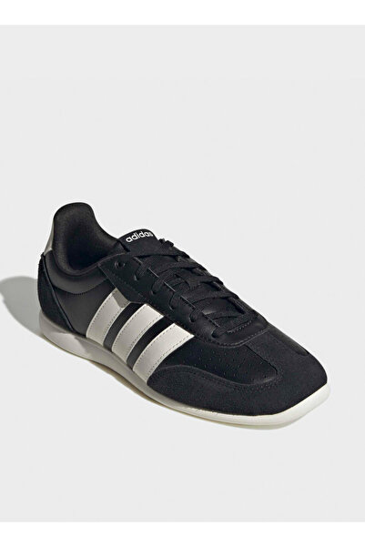 adidas حذاء باريدا LO الرياضي النسائي ذو الأربطة عند الكاحل
