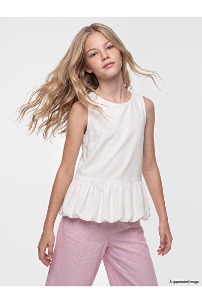 LC Waikiki Trendlucky Girl's Gabardine Peplum Blouse with a Difference