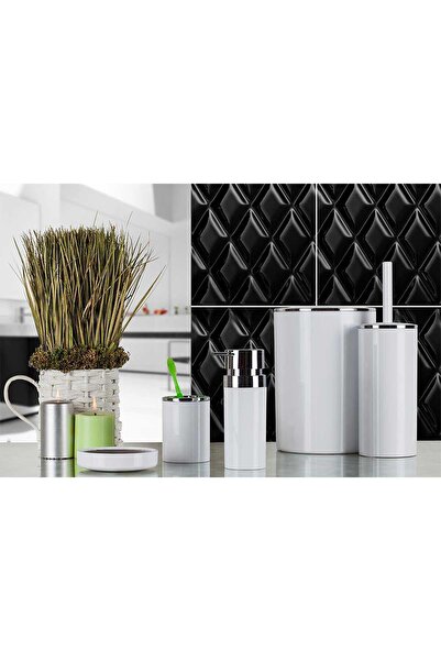 libescarf 5-Piece Bathroom Accessory Set - White