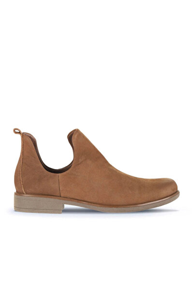 Bueno Shoes حذاء مسطح نسائي من جلد النوبوك باللون البني الفاتح 01wd3807