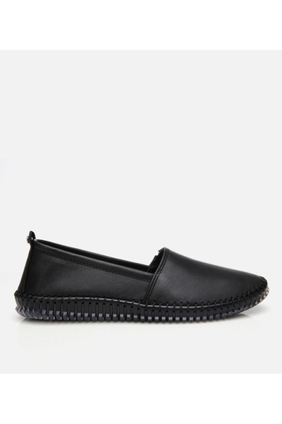 Hotiç Women's Leather Black Ultra Flexible Sole Comfort Shoes