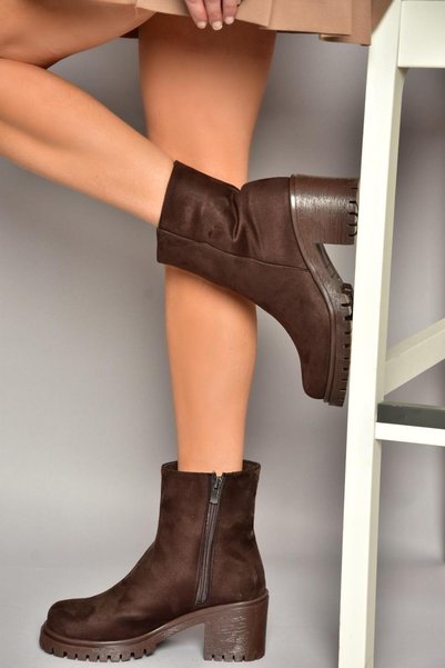 Fox Shoes T726911102 Kahverengi Süet Kalın Topuklu Kadın Bot