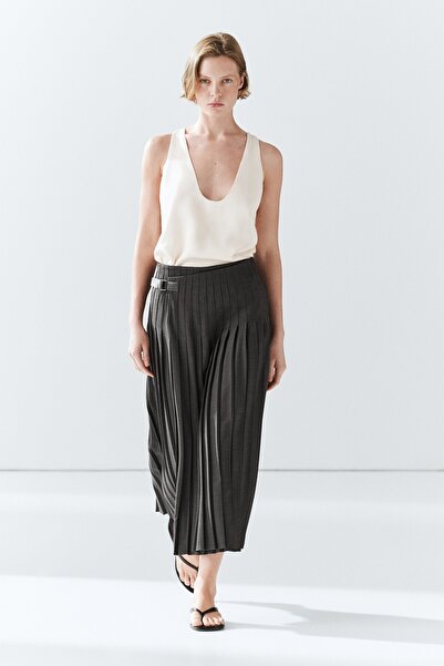 Massimo Dutti Aplik detaylı pilili midi etek