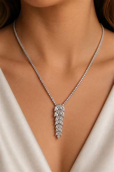 Les Petites Mains Leafnecklace Sallantılı Yaprak Mozanıt Kolye | Şık El Yapım...
