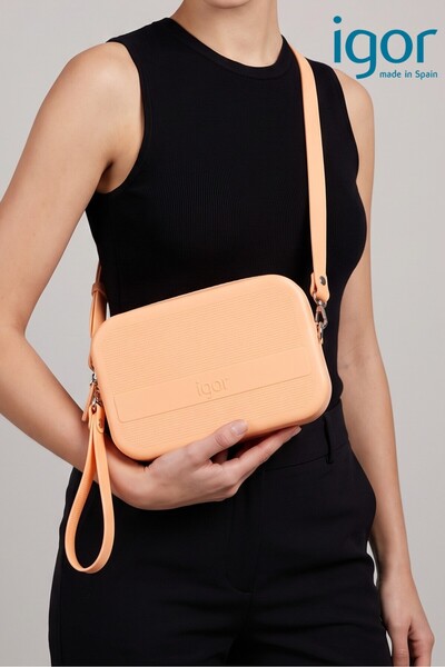 IGOR Ane Women's 13X20 Shoulder and Hand Bag with Strap Apricot Apricot