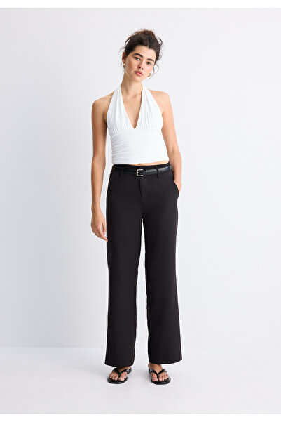Stradivarius Kemerli ve dökümlü straight fit kumaş pantolon