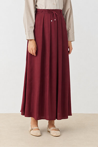 QANU Ivera Skirt Burgundy