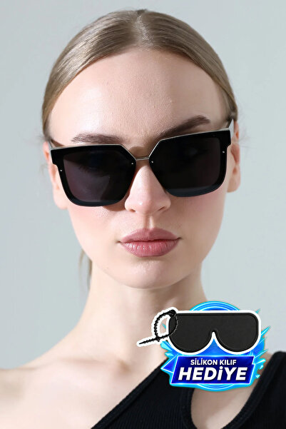 MİLANO KORS Women's Black Frame Black Glass Sunglasses