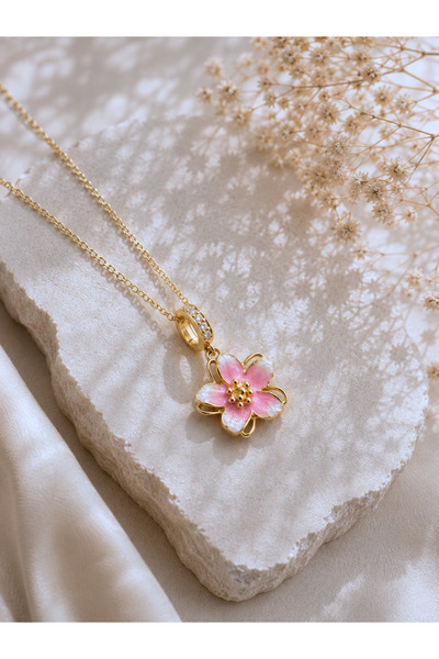 Spossy Silver Jewelry 925 Ayar Gümüş Gold Kaplamalı Mineli Manolya Çiçek Kolye