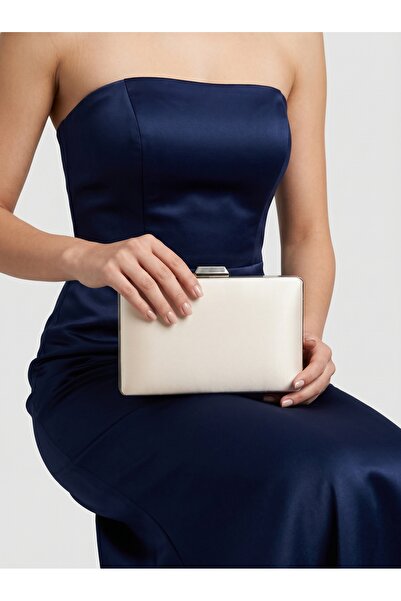 Biçanta Εκρού Χρώμα Ασημί Λεπτομέρεια Σατέν Βραδινή Τσάντα Φόρεμα Τσάντα Νυχτ...