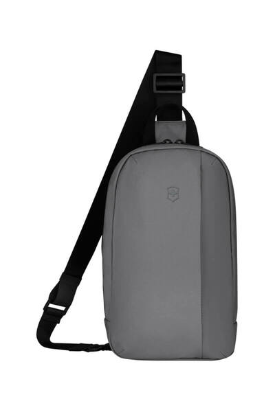 Victorinox Travel Essentials Sling Omuz Çantası VG 653385