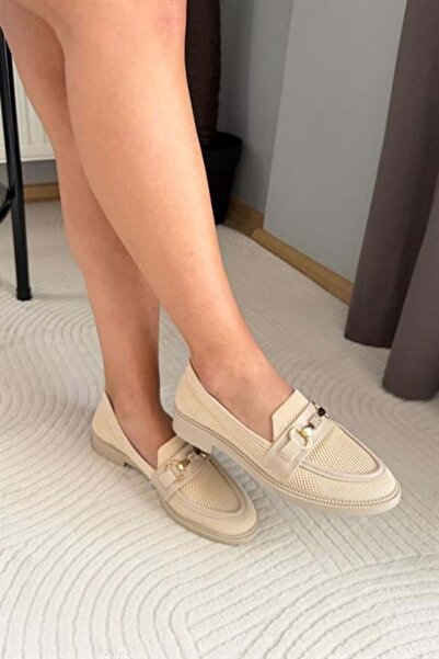 M&B COLLECT Γυναικεία πλεκτά παπούτσια Marie Beige με μεταλλική αγκράφα Γυναι...