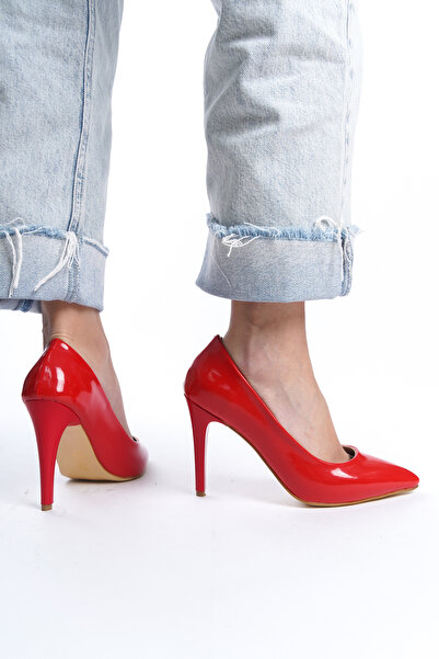 guijarro Women's Red Patent Leather Stiletto