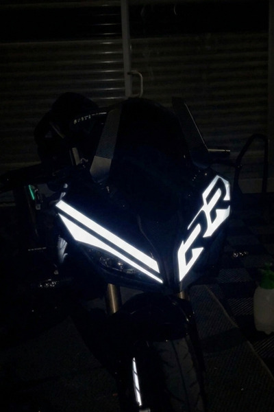 Banxtre RKS SRK125R ve SRK 250R için Ultra Reflektörlü Kafa Detay Sticker (3 ...