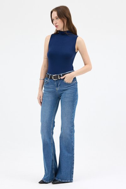 Serenity Women's sleeveless high neck bodysuit