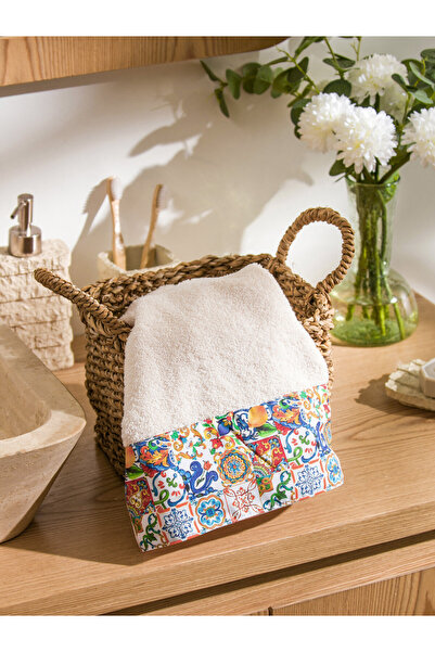 LC Waikiki Patterned Hand Towel 50x80 cm