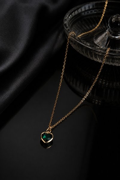 LuneraBag Green Zircon Stone Heart Necklace for Women – Gold Color Minimal Premium Elegant Daily and Special Occasion Jewelry