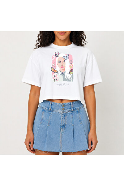 URBANTRENDSTORE Crop T-shirt με λευκό σχέδιο, άνετη εφαρμογή, ακατέργαστη κοπ...
