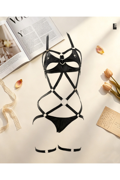 JInsh Black Strappy Harness Lingerie Set with Heart Detail, 3-Piece Bondage S...