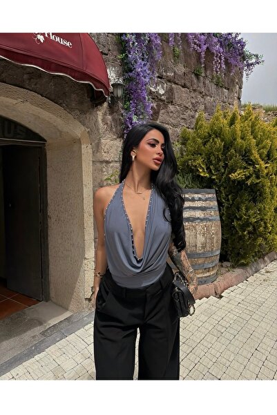 Aida Fashion Zımba detay Degaje yaka bluz