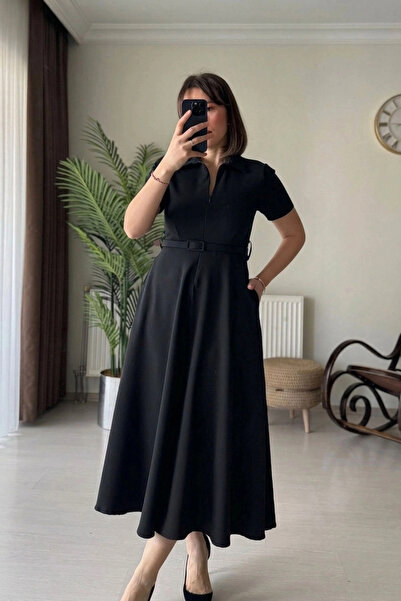 Kubos Moda Rochie midi neagră cu guler polo și fermoar ajustabil