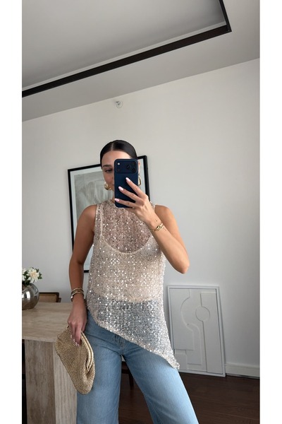 buqre's moda Sparkle Detail Asymmetric Mesh Sleeveless Blouse