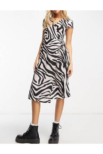 Evendi Medium dress, White/Black